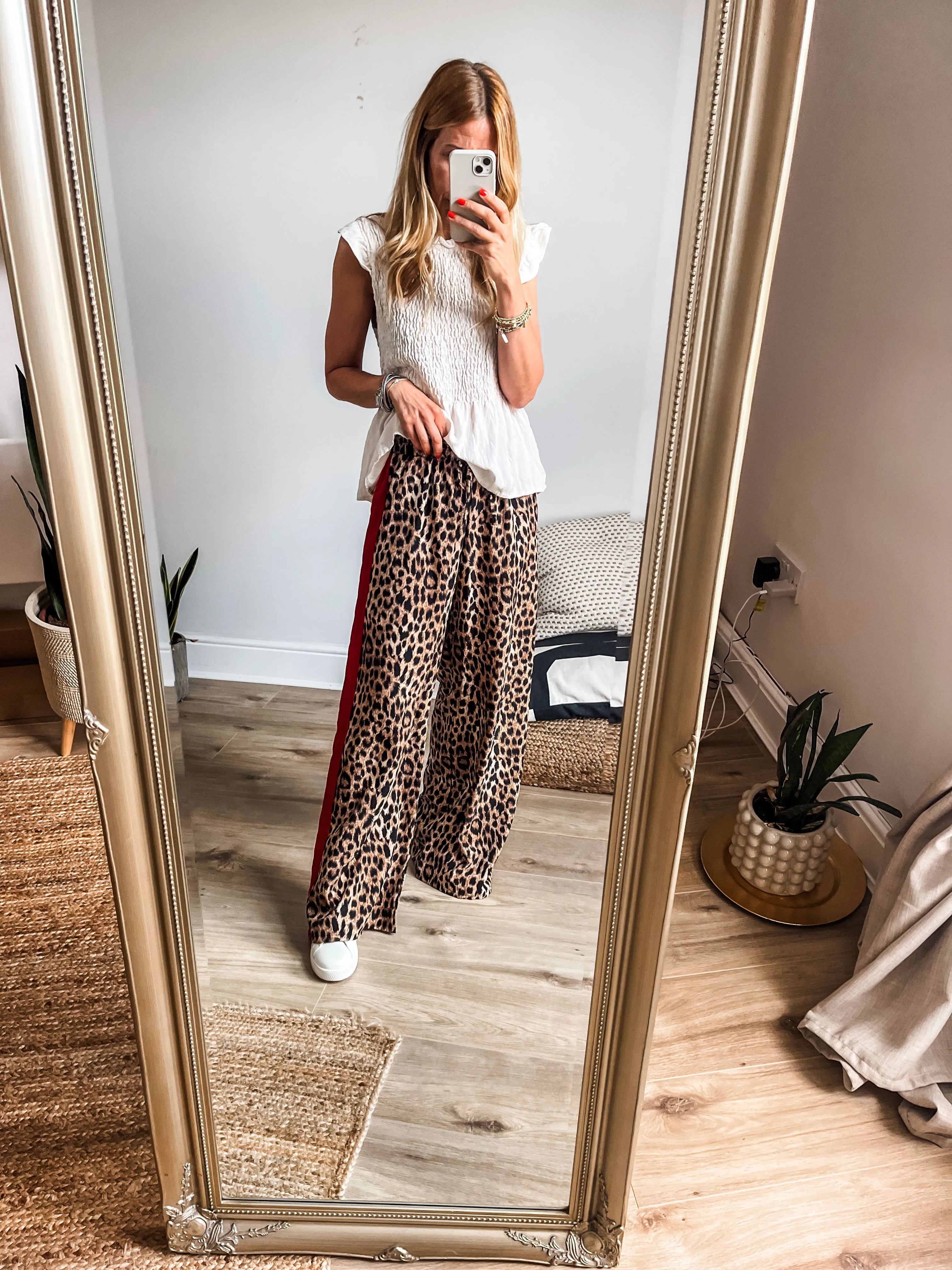 Frill Sleeve Shirred Top