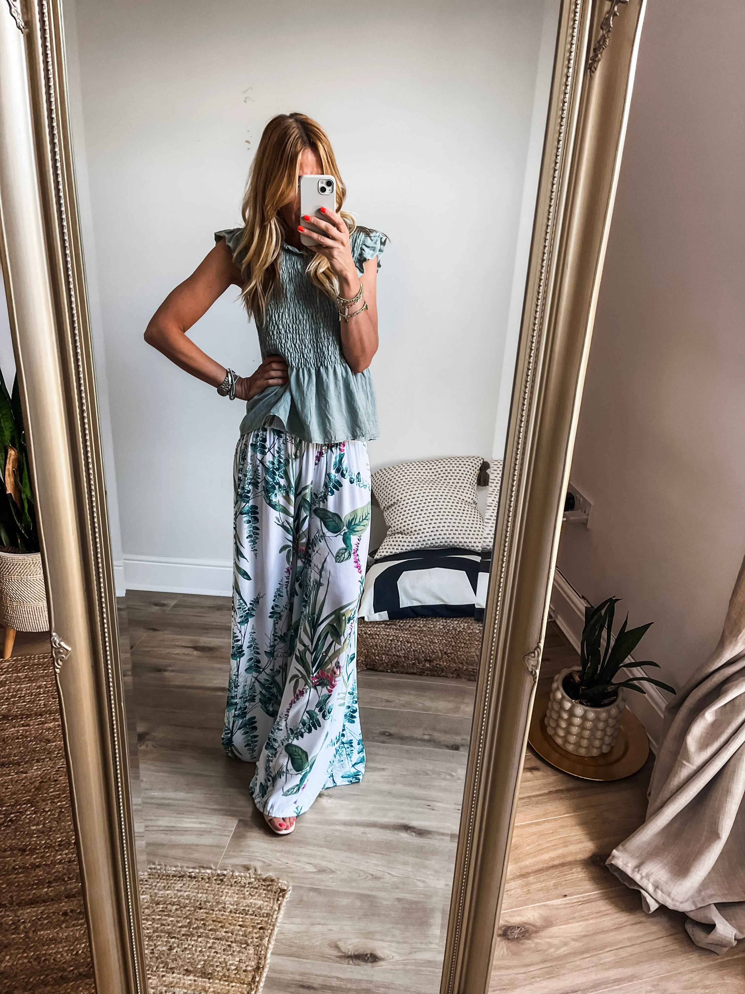 Frill Sleeve Shirred Top