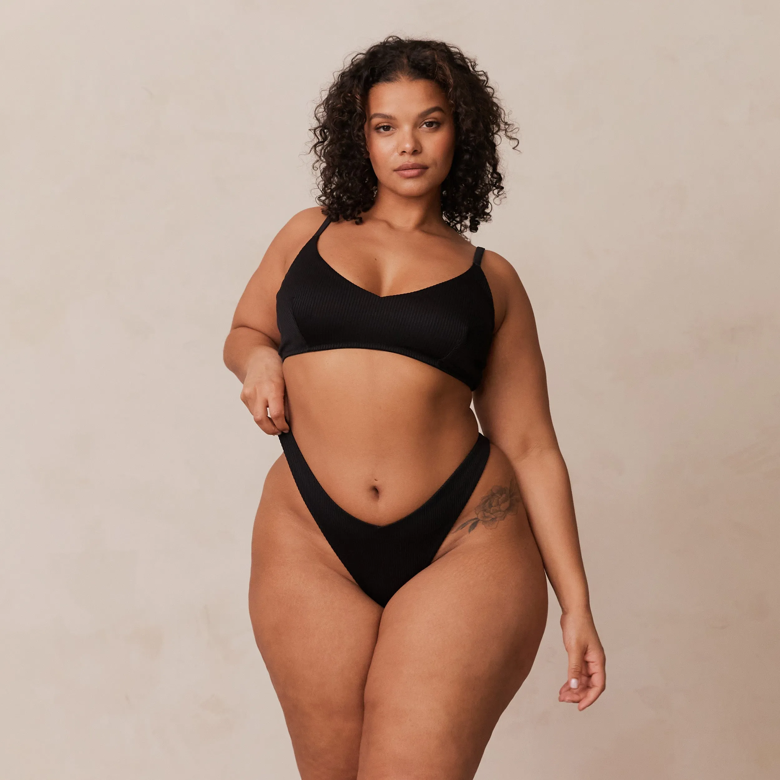 Ribbed Triangle Bra  - Black