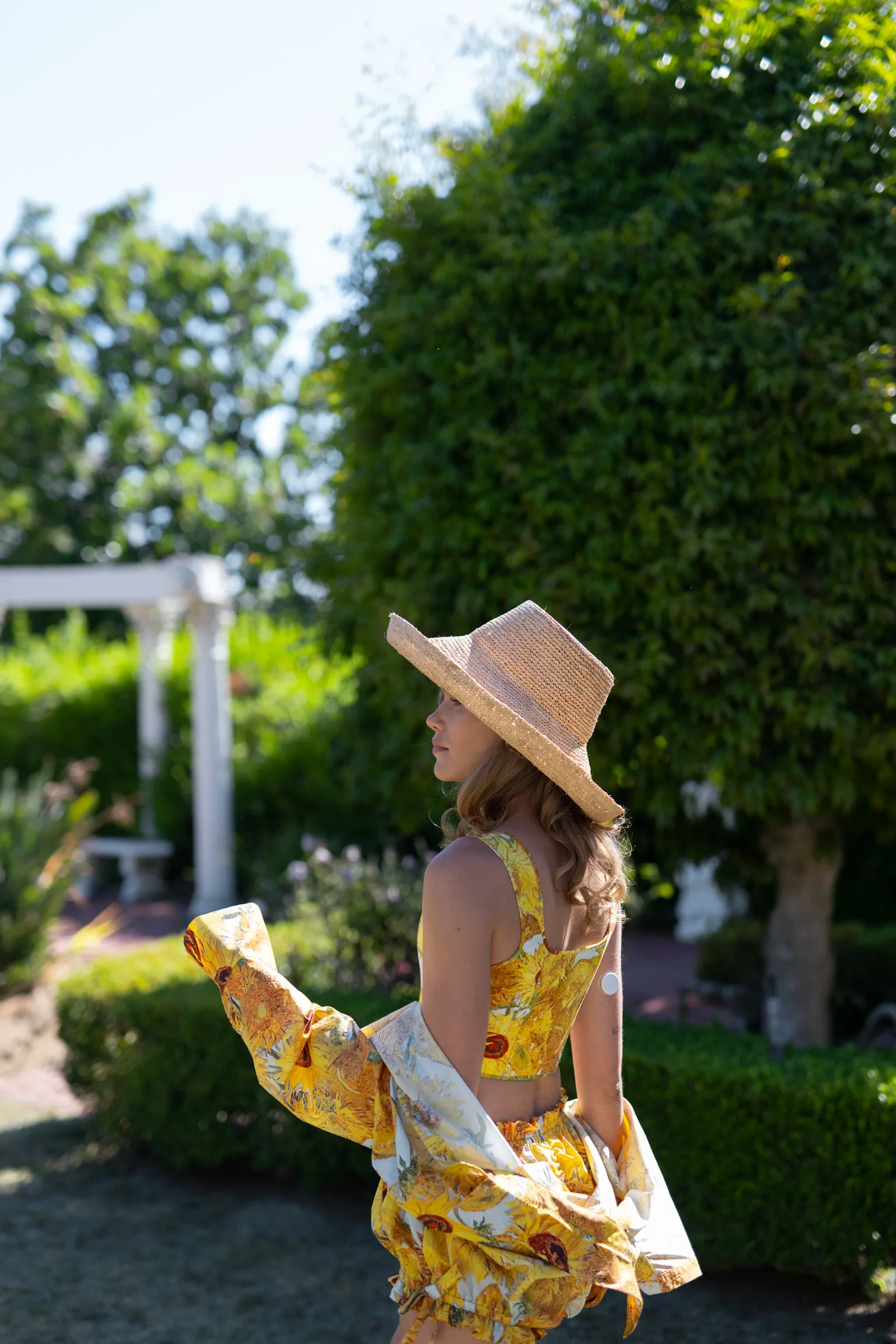 Sunflowers Cropped Blouse